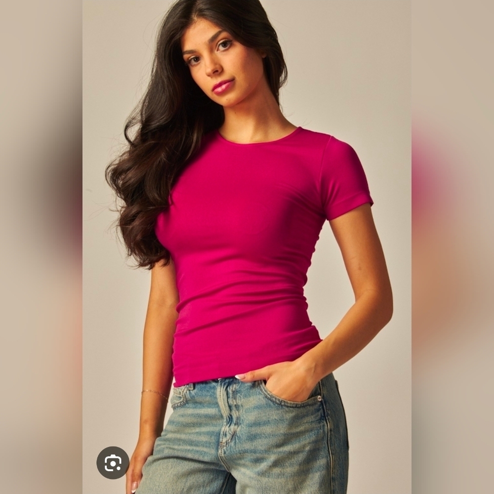 ARTZIA TOP